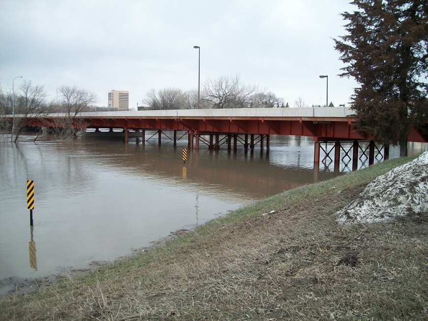 Fargo Flood Diversion 1